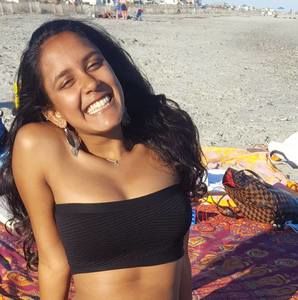 Meet your Posher, Alina